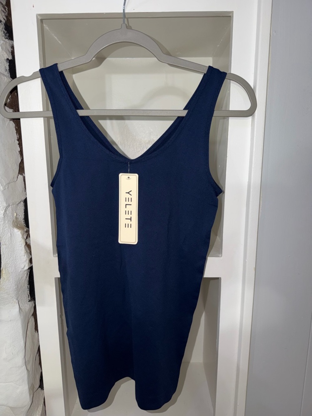 YELETE navy NWT reversible Tank one size